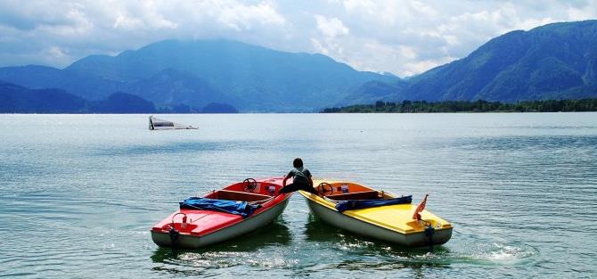 梦见男友脚踏两只船？资深解梦师结合《周公解梦》《梦林玄解》为你深度解析