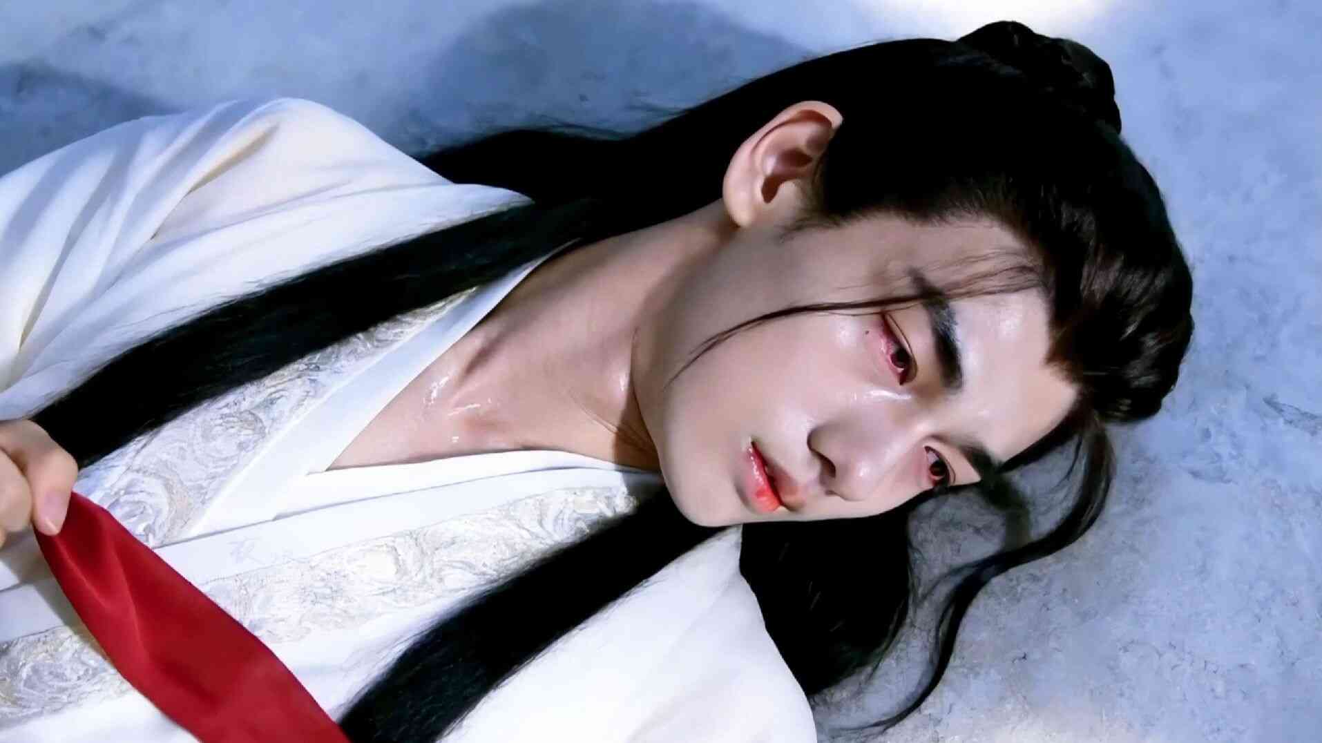 夢見男朋友吐血了解夢全解析：從《周公解夢》到現實情緒的深度解讀